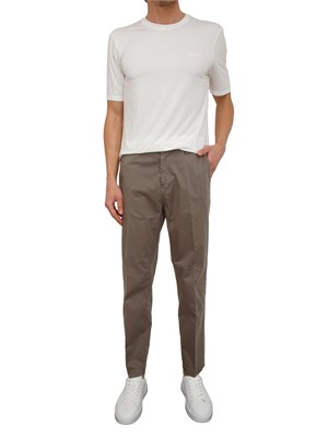 Pantaloni chino Liu Jo uomo in cotone stretch taupe in UOMO