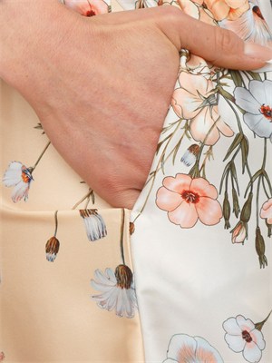 Pantaloni Liu Jo donna  in twill stampato fiori in DONNA