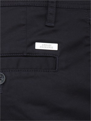 Pantaloni Armani Exchange uomo in cotone blu in UOMO