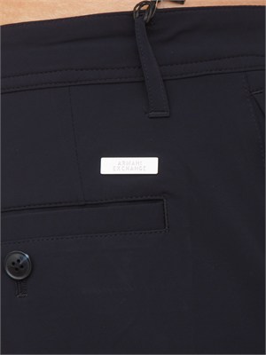 Pantaloni Armani Exchange uomo in tessuto blu in UOMO