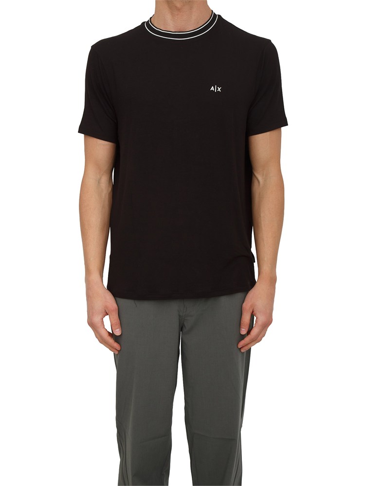 T-shirt Armani Exchange in viscosa nera profili collo