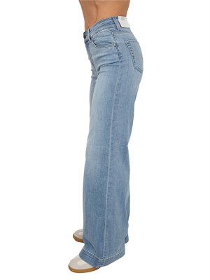 Jeans flare donna Liu Jo in denim stretch lavaggio chiaro in DONNA