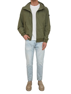 Giubbino Peuterey uomo in nylon stretch ritorto verde in UOMO