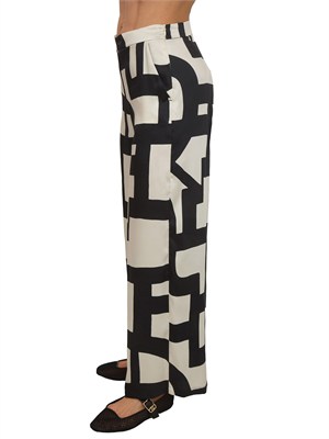 Pantaloni 