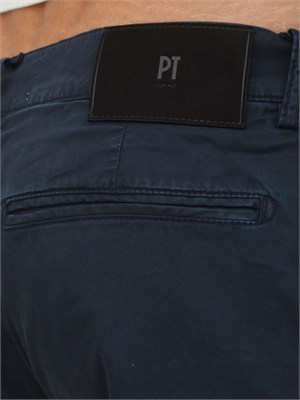 Pantaloni chino PT Torino in gabardina stretch blu in UOMO