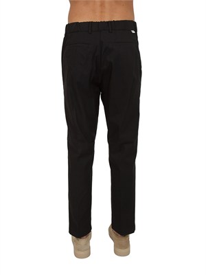 Pantaloni Paolo Pecora in misto cotone nero in UOMO