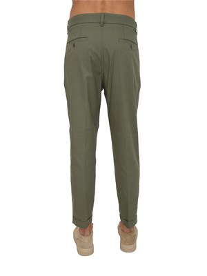 Pantaloni Paolo Pecora in cotone verde in UOMO