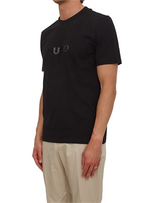 T-shirt nera 