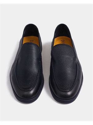 Mocassino Doucal's uomo in pelle di cervo blu in UOMO