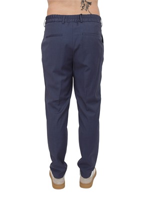 Pantaloni 