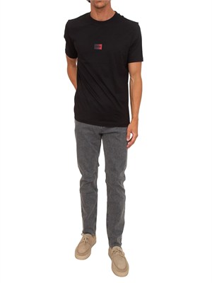 T-shirt HUGO uomo in cotone nero in UOMO