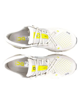 Sneakers On Cloud X4 in ecopelle bianca e dettagli gialli in UOMO