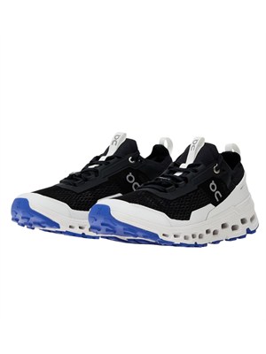 Sneakers On Cloud Ultra 2 in tessuto nero e dettagli bianchi in UOMO