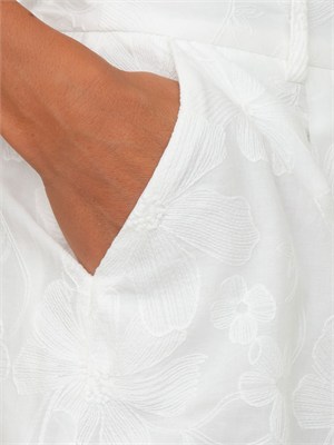Shorts Michelina Kocca cotone bianco ricami ton sur ton in DONNA