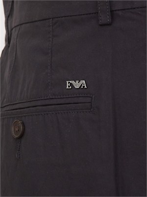 Pantaloni Emporio Armani uomo in cotone blu in UOMO