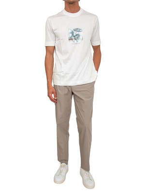 T-shirt Emporio Armani uomo bianca con stampa in UOMO